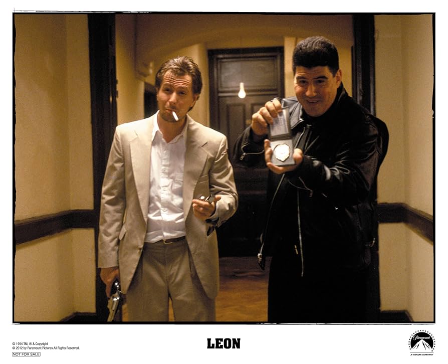 Amazon.co.jp: 【Amazon.co.jp限定】レオン完全版 [Blu-ray